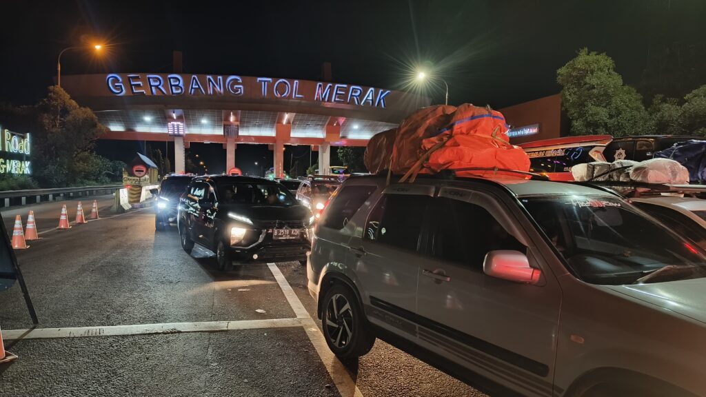 Gerbang Tol Tangerang Merak