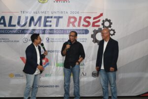 Alumni Teknik Metalurgi Untirta mengikuti sharing session lintas generasi pada Temu Alumet Untirta 2026 di Tangerang.